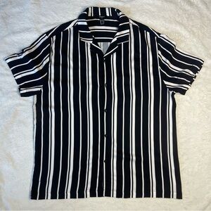 Black and White Striped Men's Shirt
